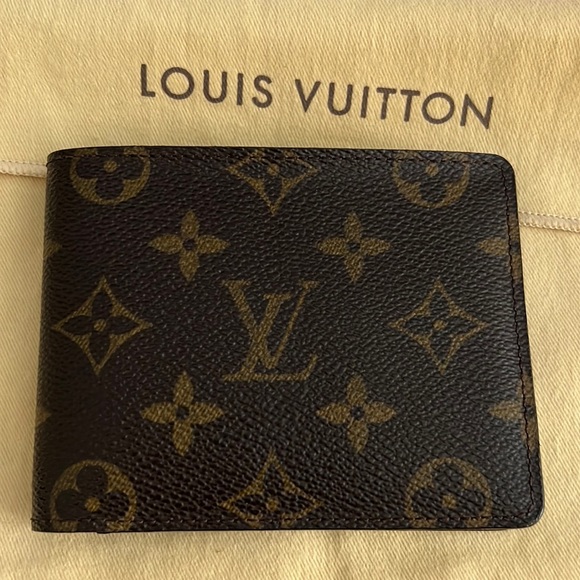 Louis Vuitton Multiple Wallet - Picture 1 of 8